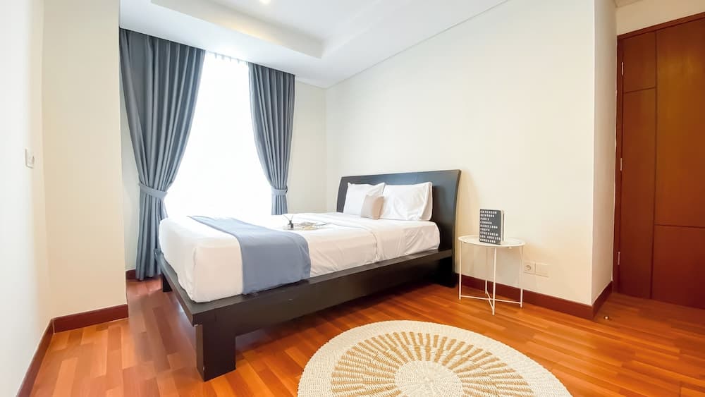 Spacious 2Br Apartment With Private Lift At The Kencana Residence