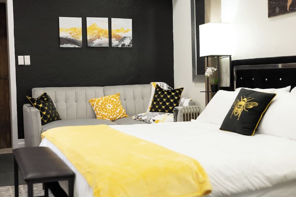 Beehive by Cloud Dream Homes