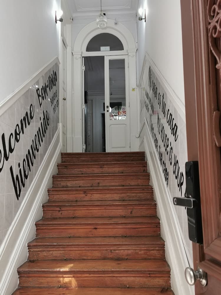 Jualis Guest House