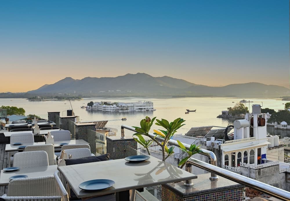 OTC By 4 Lal Ghat - My Downtown Hotels