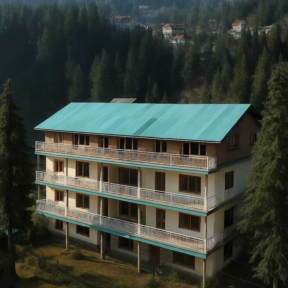 Beholden Stay and Cafe - A Luxury Boutique Hotel in Manali
