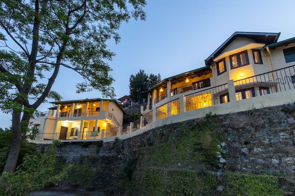 Divine Stay - Sattal