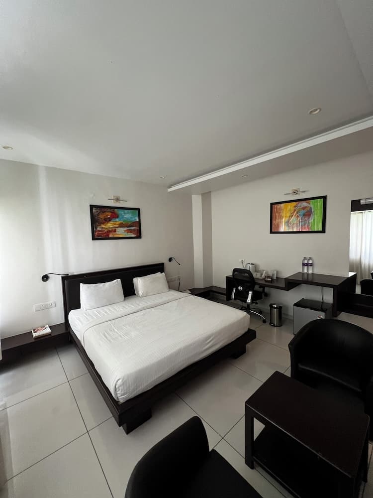 Prakruti Resort