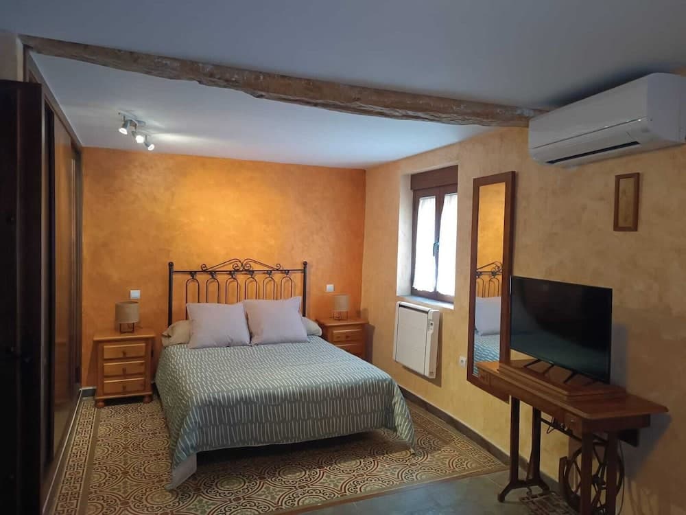 CASA RURAL LA CORNEJA