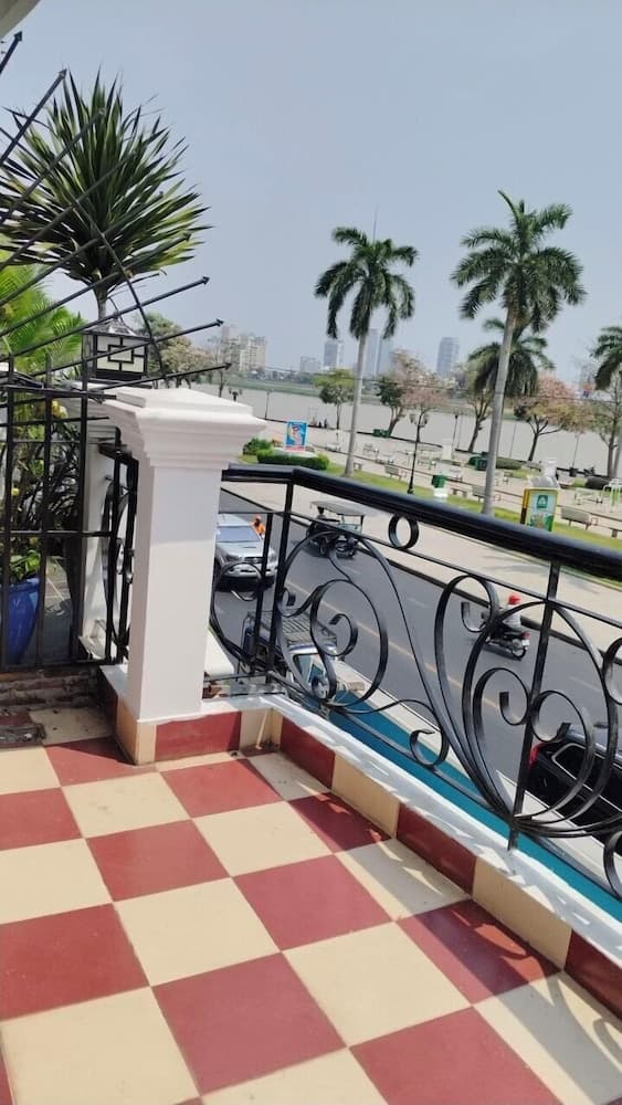 Konaklama yerinin ön cephesi