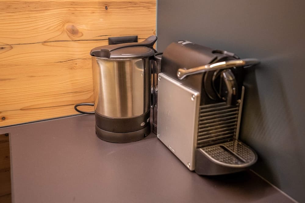 Kahve ve/veya kahve makinesi