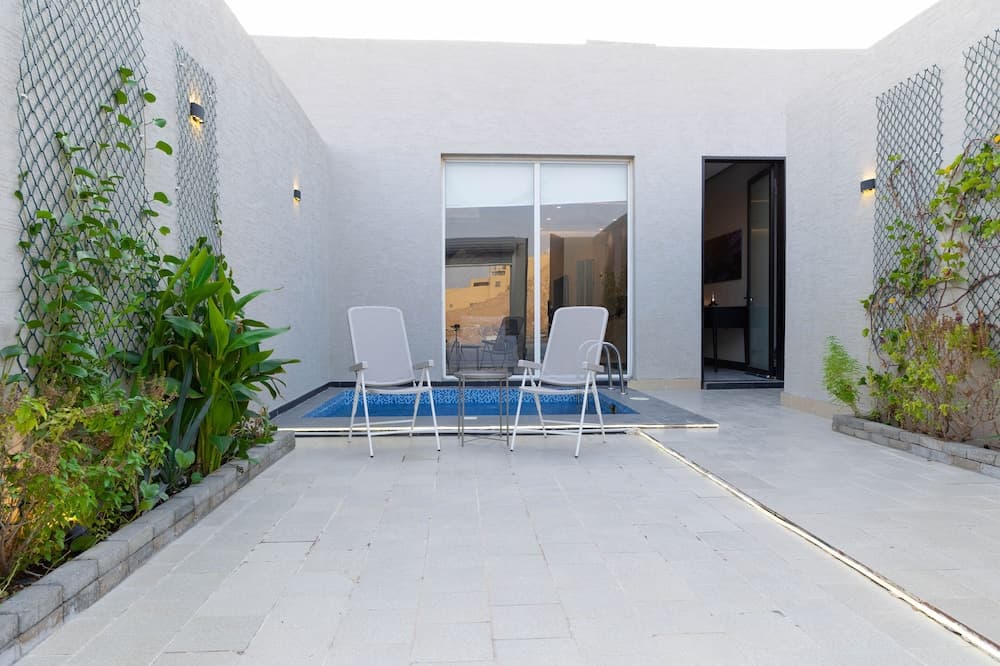 Portal Chalets With Private Pool - Narjs