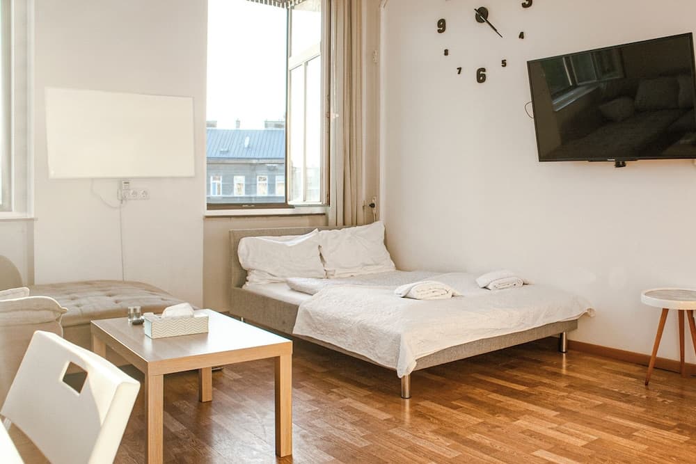 Shared 2BR Residence by Millennium Tower