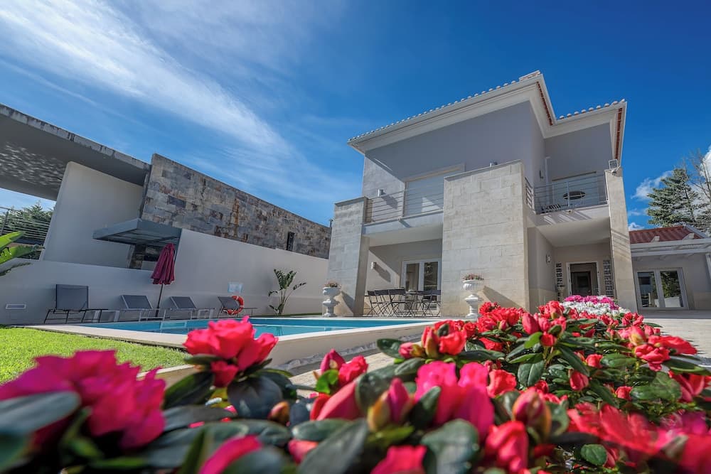 Sintra Dream Garden Villa