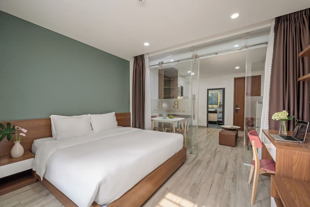 Ben's House Boutique