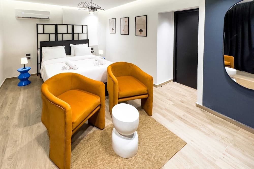 The 2 BDR Sapphire Condo 5 min to CAI Airport