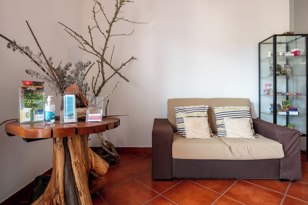 Casa Os Manos