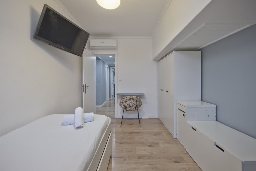 Jamor Terrace by Homing