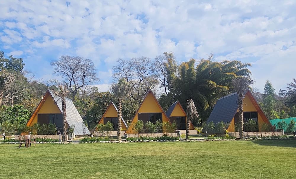 Konaklama yerinin ön cephesi