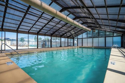 The Cozy Retreat Stay for 10!