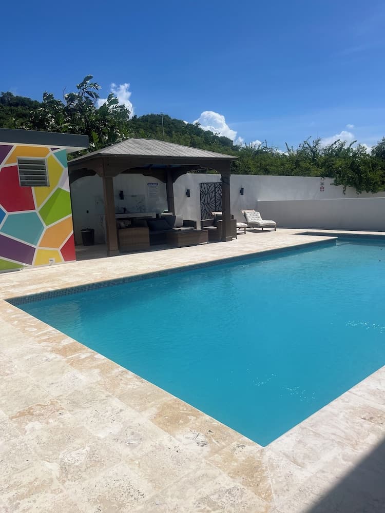 Sea Breeze Tunnel Hideaway 7