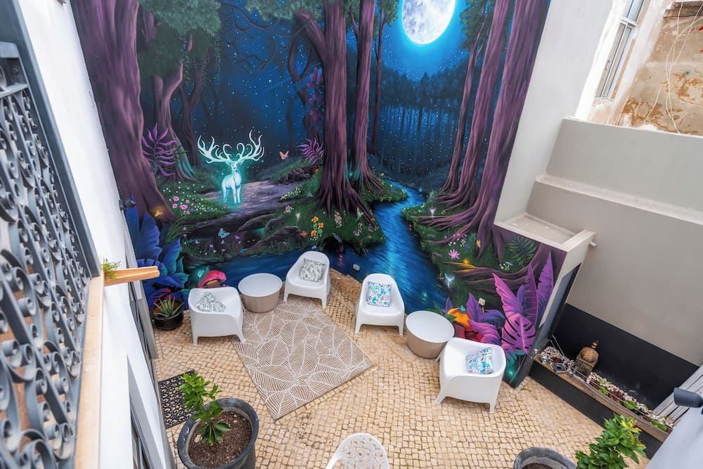Oakmoon House