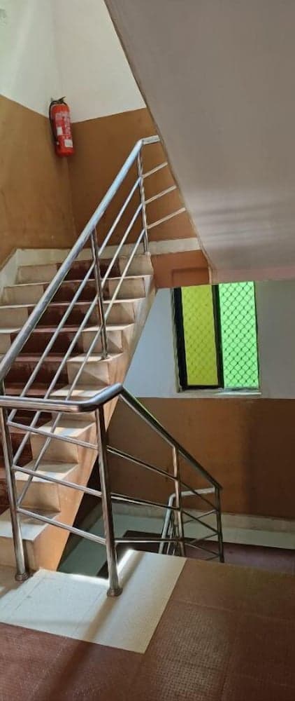 Lobi dinlenme salonu