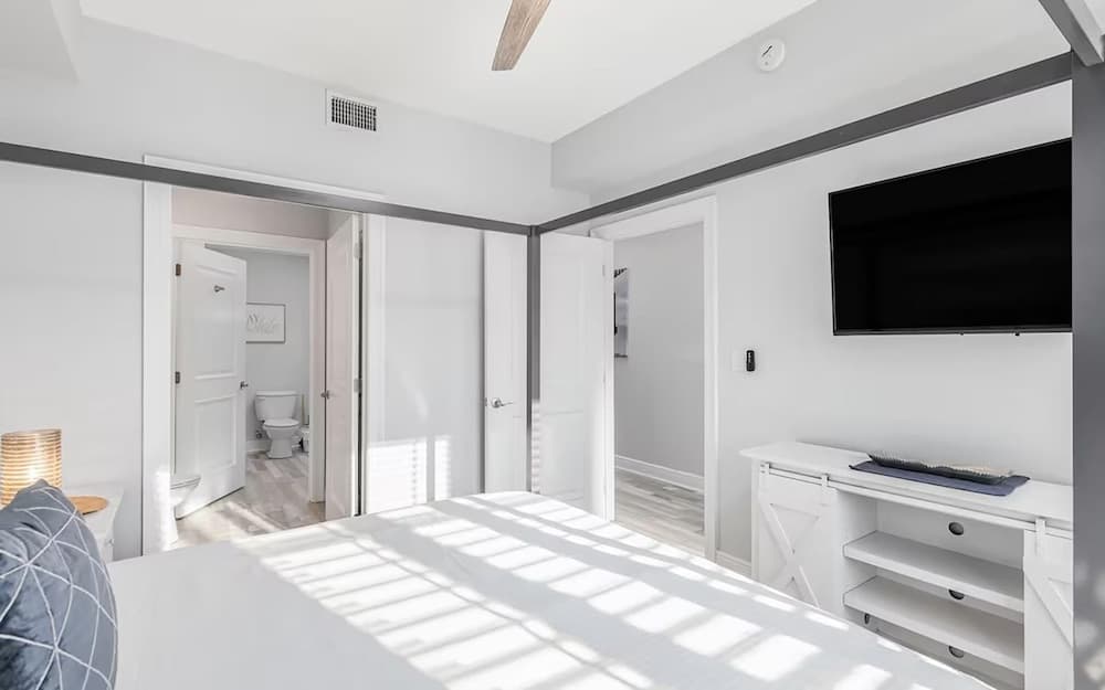 Cassine Way 303 - Seagrove + Sunsets