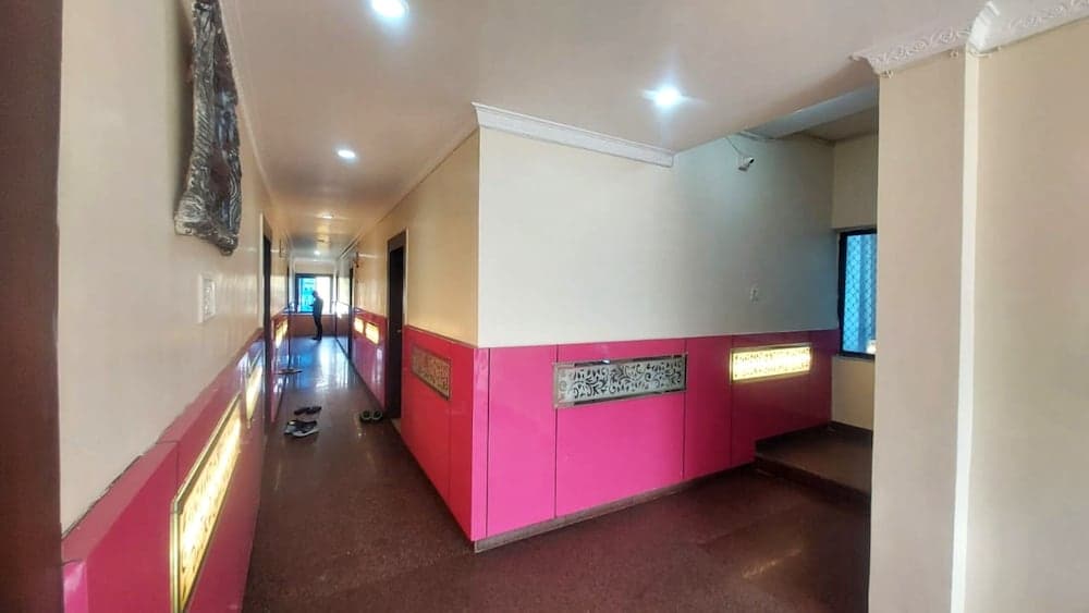 Lobi dinlenme salonu