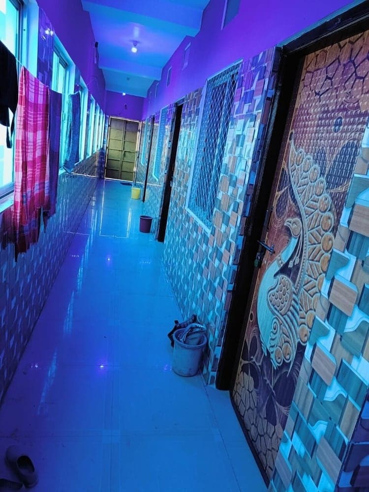 Lobi dinlenme salonu