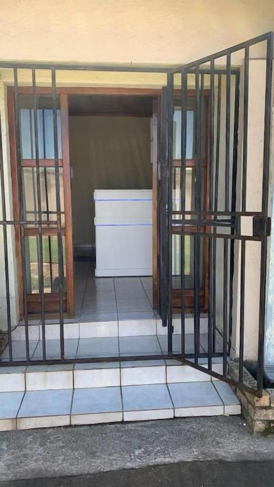 Konaklama yerinin ön cephesi