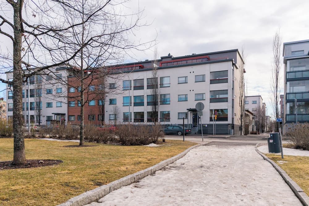 Homelike 1BR Apt. with Sauna & Parking