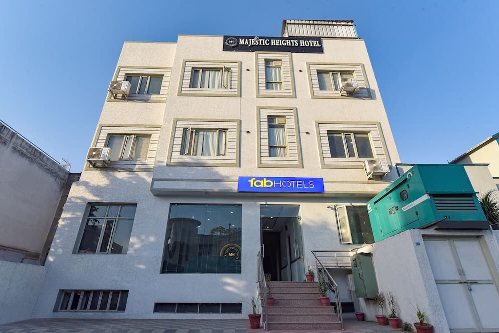Fabhotel Majestic Heights