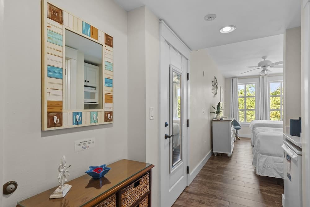 Market Street Inn 547