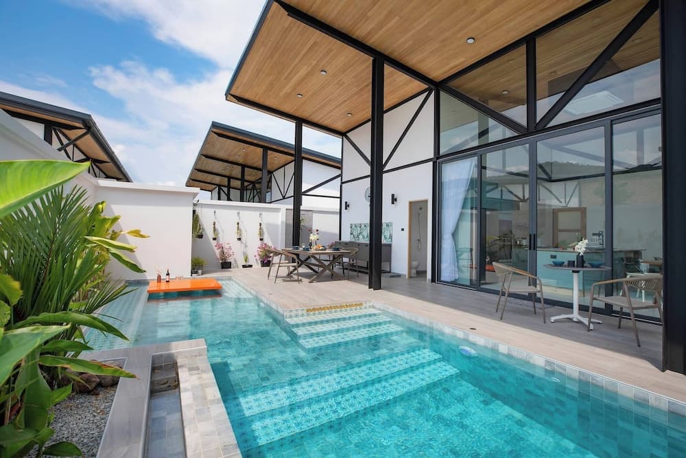 New 17m Eco Pool Villa Sunset Garden 12