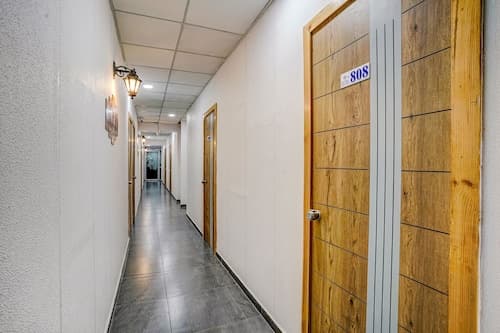 Hotel Skycity Premium AC Room in Surat