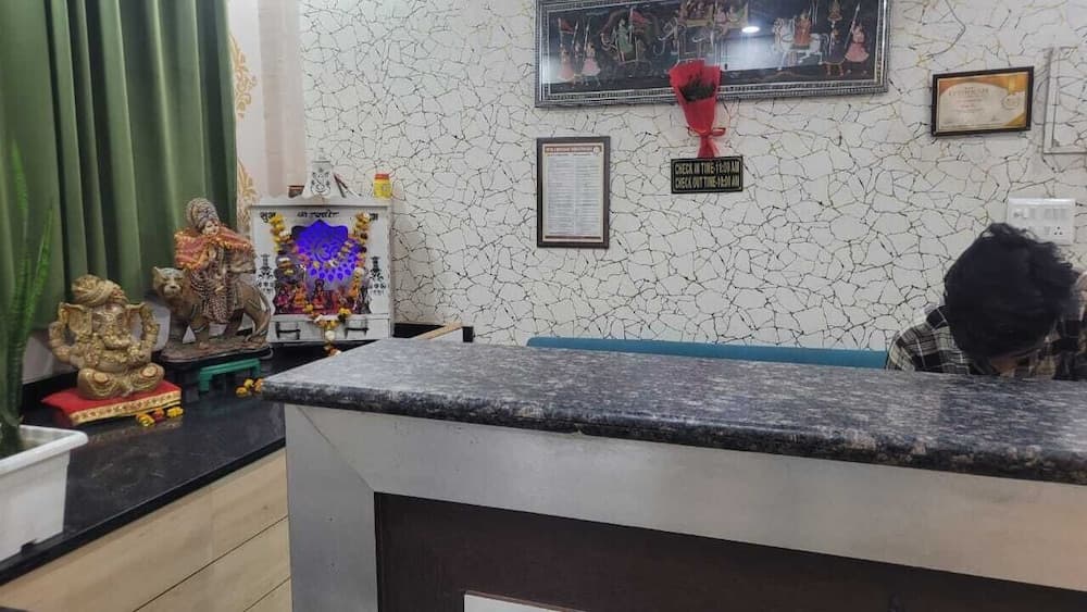 Hotel Akash Raj Inn