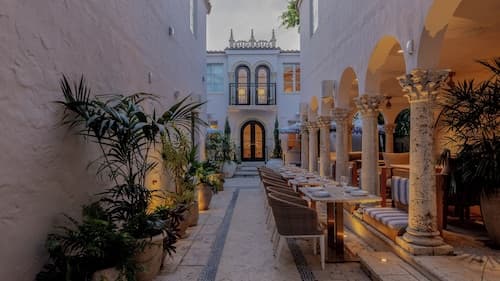 Donatella Boutique Hotel & Restaurant
