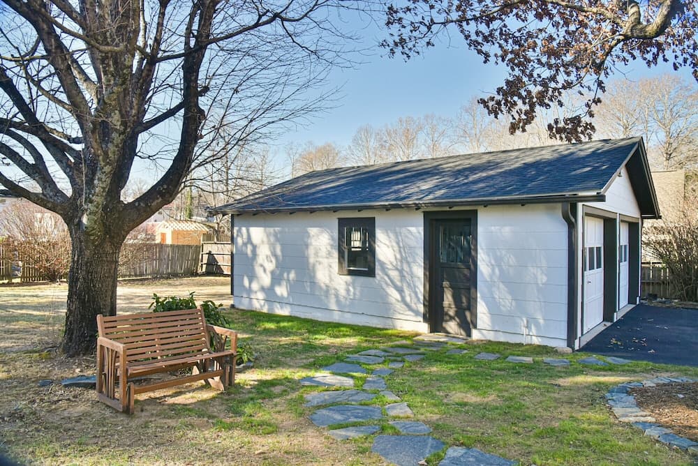 Konaklama yerinin ön cephesi