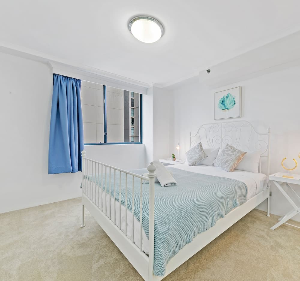 Kozyguru | Haymarket Syd | Overly Warm | 1 Bed Apt