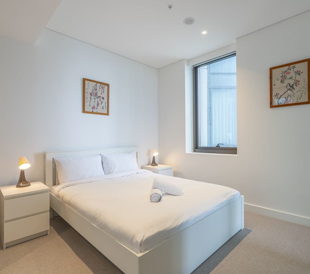 Kozyguru | Rhodes | Modern 2Bed Apt Parking& Views