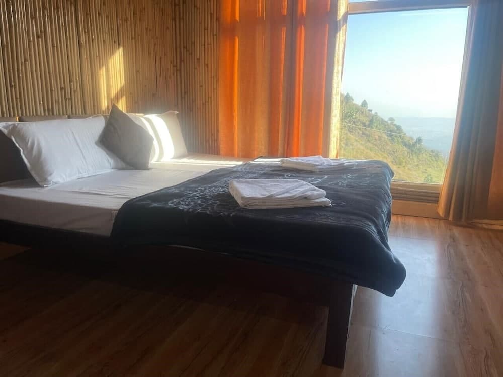 Ivory Estate Kyarkuli