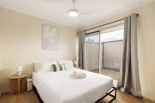 Smart Suites Self Check-in Apartments 12 Stockport