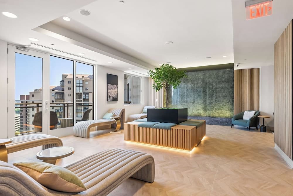 Well Appointed Apartments W Full Comfort