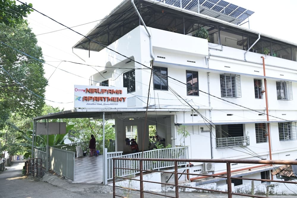 NIRUPAMA HOTEL ALUVA