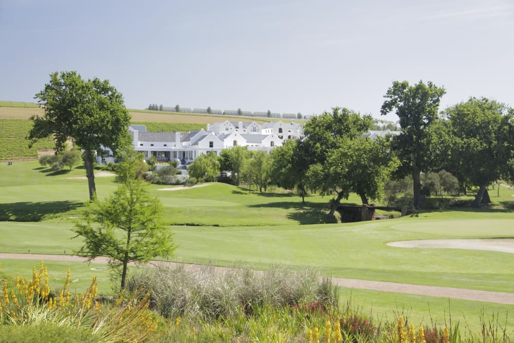 Winelands Golf Lodges at De Zalze