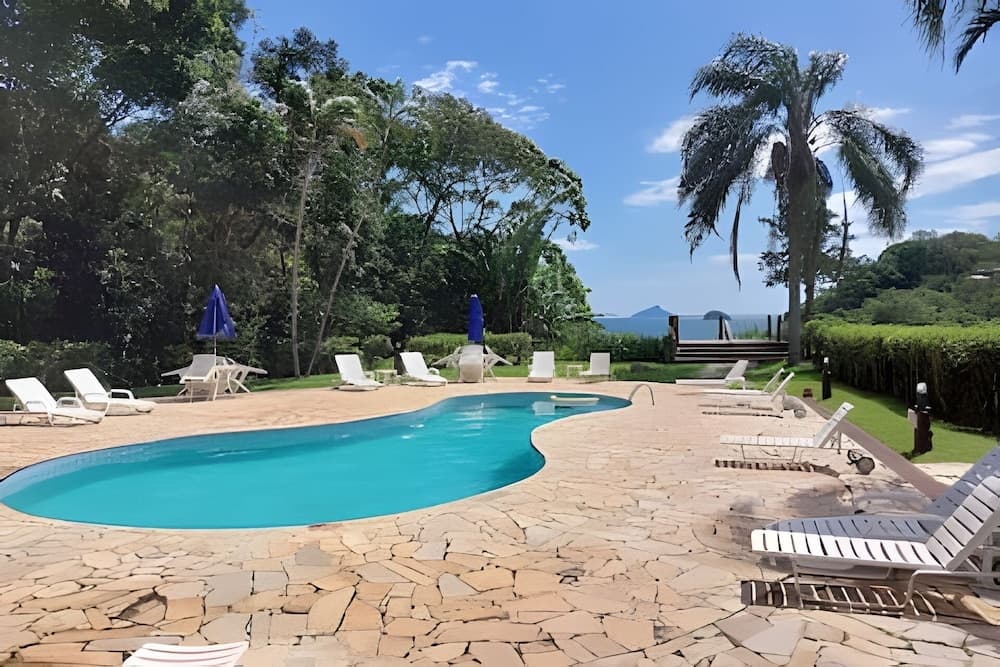 Linda casa em Boiçucanga