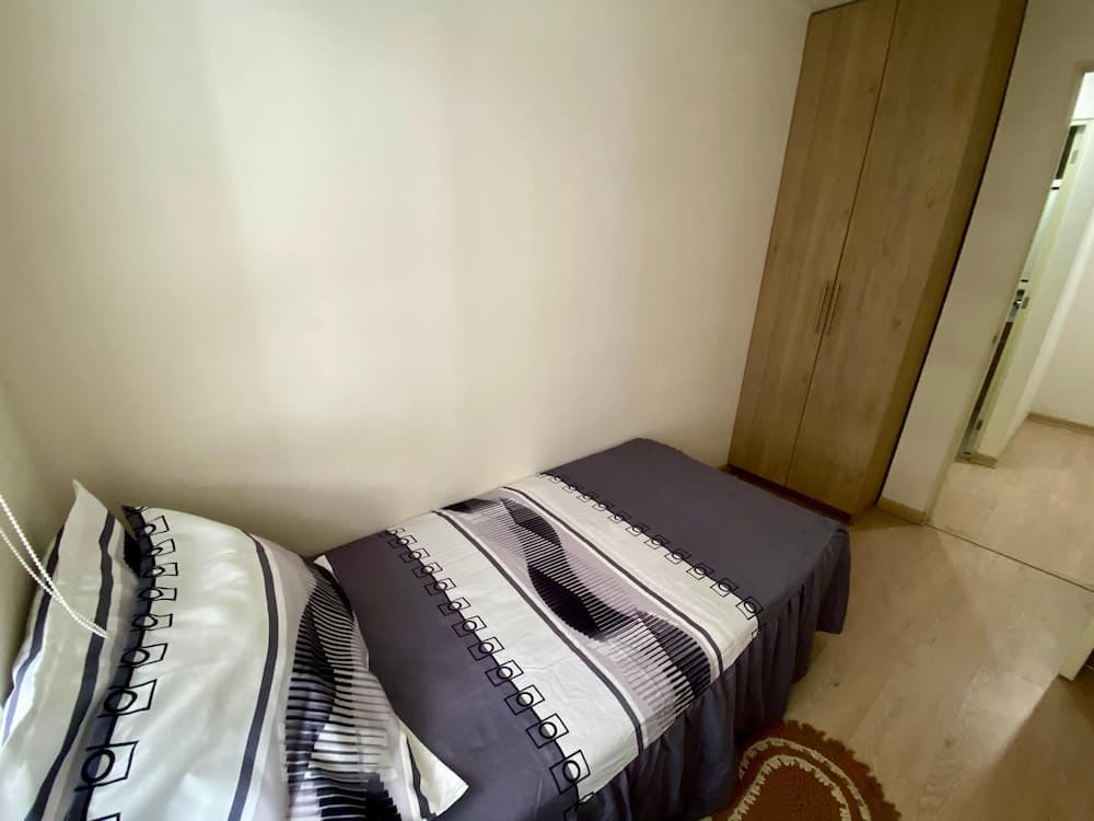 405 - Céntrico departamento en Lima