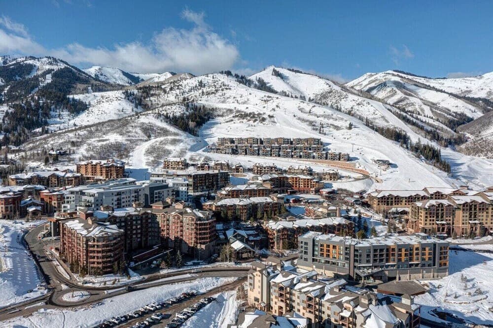 Canyons Resort Drive