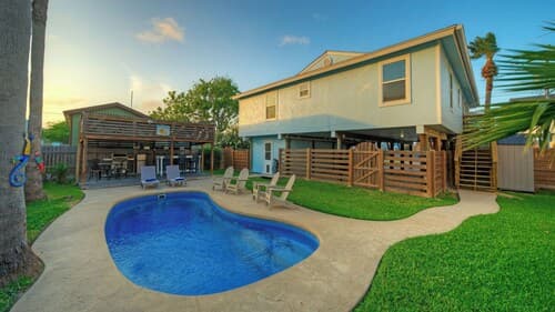 Coastal Retreat w/ Pool, BBQ & Sunset Views Beers and Sunshine by Avantstay
