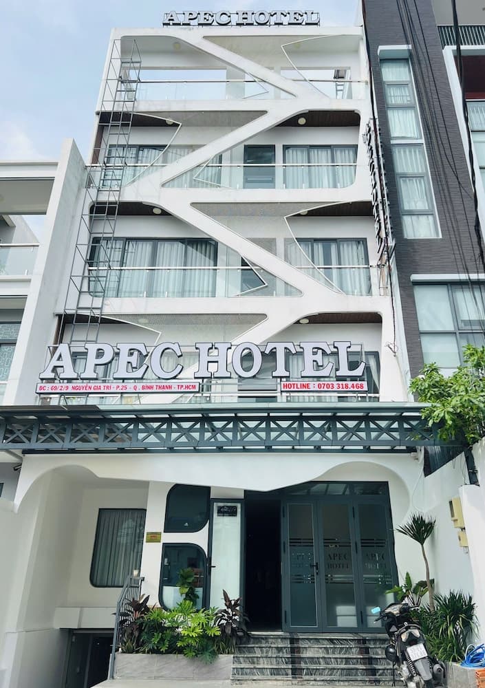 APEC HOTEL
