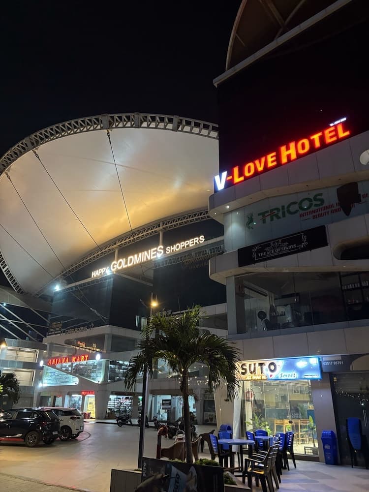 Konaklama yerinin ön cephesi