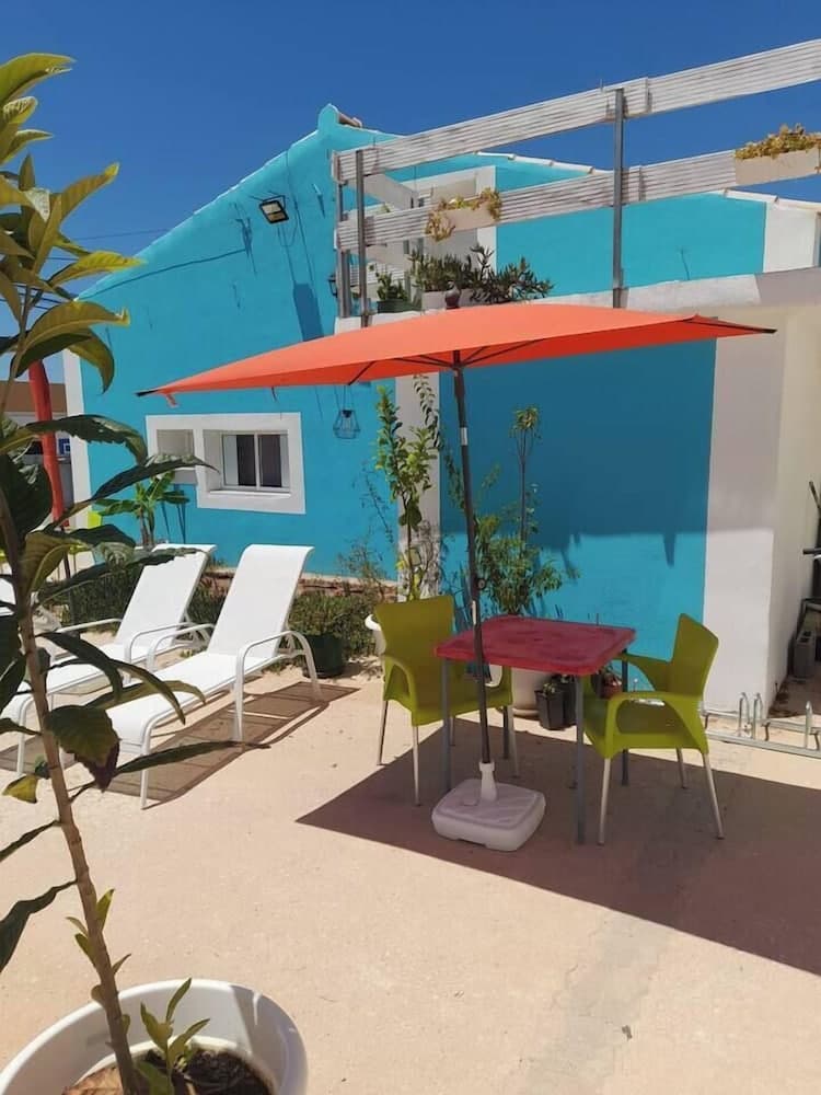 Tropicana Holiday Apartments