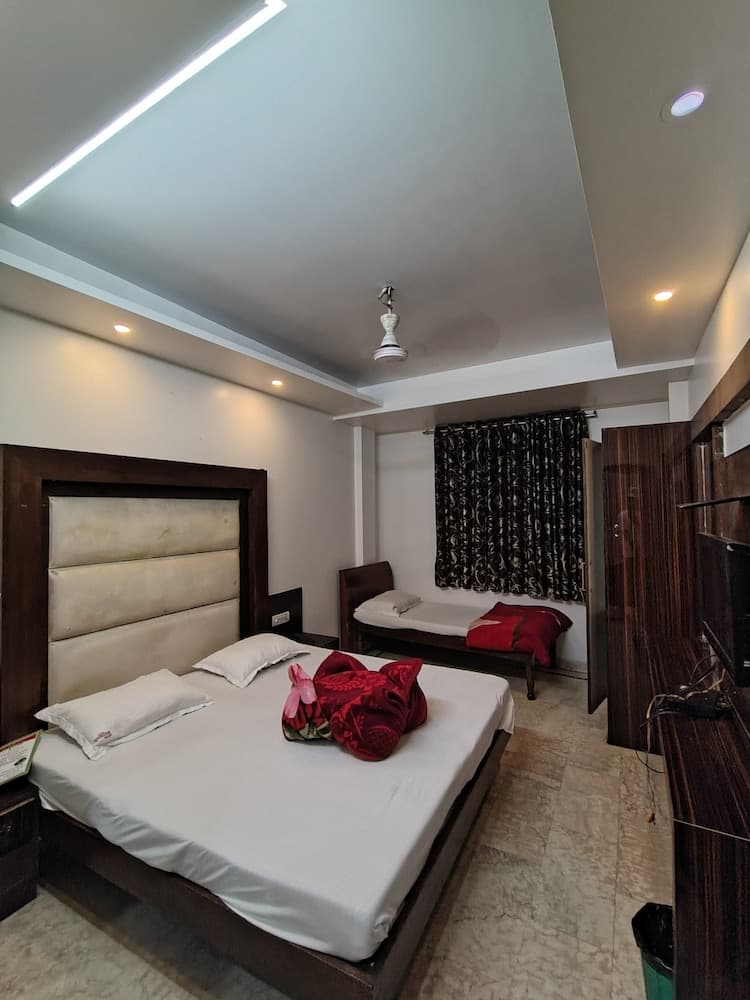 Hotel Sudershan Palace