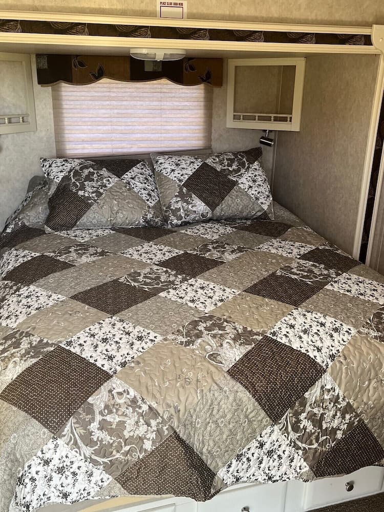 Big Spacious Camper
